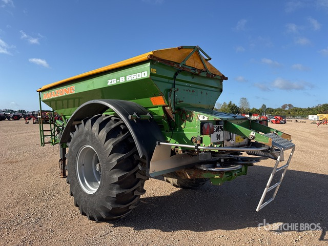 2009 Amazone ZG-B5500 36 m Semi-Mount S/A 5500 L Epan ... Fertilizer Spreader - Distribuidor de fertilizantes: foto 3 2009 Amazone ZG-B5500 36 m Semi-Mount S/A 5500 L Epan ... Fertilizer Spreader - Distribuidor de fertilizantes: foto 3