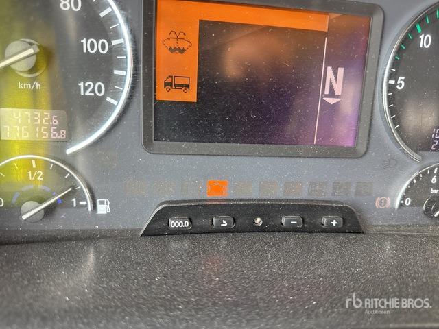 2010 Mercedes-Benz Actros 4146 2005 Palfinger PK56002 17420 kg ... Flatbed Truck with Crane - Camião de caixa aberta/ Plataforma, Caminhão grua: foto 3 2010 Mercedes-Benz Actros 4146 2005 Palfinger PK56002 17420 kg ... Flatbed Truck with Crane - Camião de caixa aberta/ Plataforma, Caminhão grua: foto 3