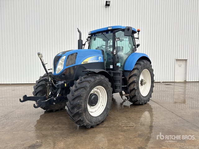 2010 New Holland T6090 4x4 Tracteur Agricole 4WD Tractor - Trator: foto 1 2010 New Holland T6090 4x4 Tracteur Agricole 4WD Tractor - Trator: foto 1