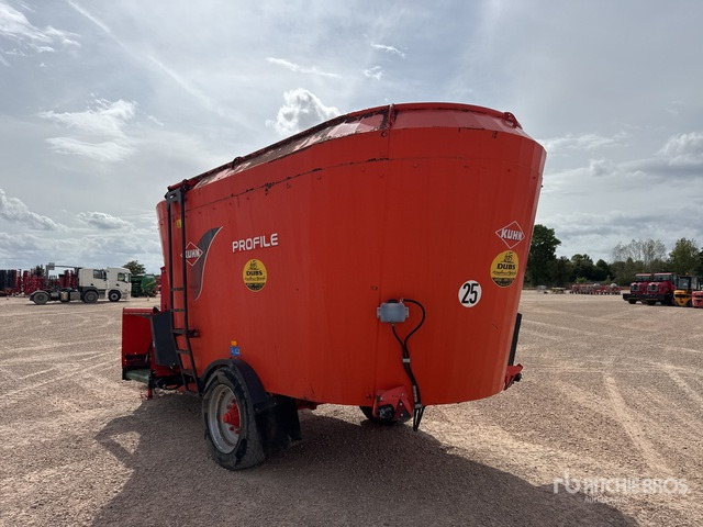 2011 Kuhn Profile 1880 Melangeuse Distributrice Livestock Feeder - Misturadora Alimentadora: foto 3 2011 Kuhn Profile 1880 Melangeuse Distributrice Livestock Feeder - Misturadora Alimentadora: foto 3