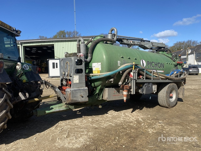 2011 Pichon TCI 10400 S/A Tonne A Lisier Aspirante 1 ... Vacuum Tanker Trailer - Cisterna de chorume: foto 2 2011 Pichon TCI 10400 S/A Tonne A Lisier Aspirante 1 ... Vacuum Tanker Trailer - Cisterna de chorume: foto 2