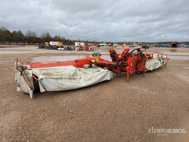 2012 Kuhn FC883 FF Lift Control 8800 mm 3-Point Hitch Faucheuse ... Mower Conditioner - Gadanheira: foto 2 2012 Kuhn FC883 FF Lift Control 8800 mm 3-Point Hitch Faucheuse ... Mower Conditioner - Gadanheira: foto 2