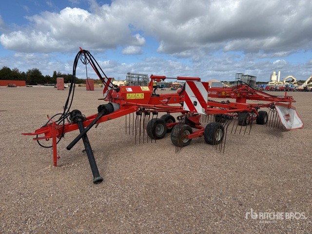 2012 Kuhn GA 6002 6 m Semi-Mount 2 Rotor Andaineur Hay Rake - Ancinho enleirador: foto 1 2012 Kuhn GA 6002 6 m Semi-Mount 2 Rotor Andaineur Hay Rake - Ancinho enleirador: foto 1