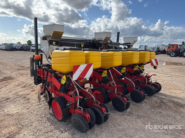 2012 Matermacc MS 8130 6 Row Semoir Monograine 6 Rangs Planter - Semeadora de precisão: foto 3 2012 Matermacc MS 8130 6 Row Semoir Monograine 6 Rangs Planter - Semeadora de precisão: foto 3