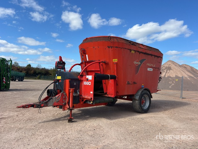 2013 Kuhn Profile 1880 Melangeuse Distributrice 1 Essi ... Feed Mixer - Misturadora Alimentadora: foto 2 2013 Kuhn Profile 1880 Melangeuse Distributrice 1 Essi ... Feed Mixer - Misturadora Alimentadora: foto 2
