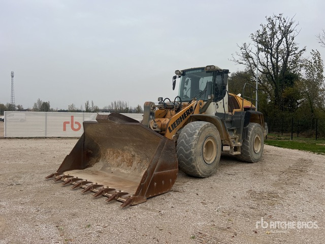 2013 Liebherr L566 Chargeuse Sur Pneus Wheel Loader - Carregadeira de rodas: foto 1 2013 Liebherr L566 Chargeuse Sur Pneus Wheel Loader - Carregadeira de rodas: foto 1