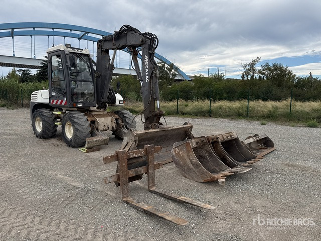 2013 Mecalac 12MTX Pelle Sur Pneus Wheel Excavator - Escavadeira de rodas: foto 2 2013 Mecalac 12MTX Pelle Sur Pneus Wheel Excavator - Escavadeira de rodas: foto 2