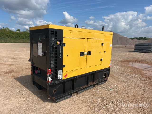 2015 Doosan G40 40 kVA Skid-Mounted Groupe Elec ... Generator Set - Gerador elétrico: foto 1 2015 Doosan G40 40 kVA Skid-Mounted Groupe Elec ... Generator Set - Gerador elétrico: foto 1