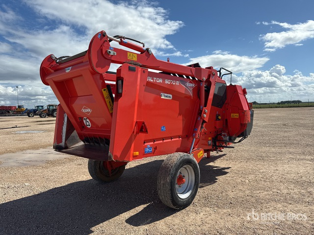 2015 Kuhn Altor 5070M Pailleuse Distributrice Livestock Feeder - Misturadora Alimentadora: foto 4 2015 Kuhn Altor 5070M Pailleuse Distributrice Livestock Feeder - Misturadora Alimentadora: foto 4