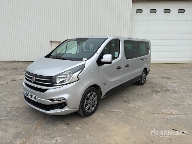 2016 Fiat Talento 125 Ecojet Mini Bus 9 Places Passenger Van - Micro-ônibus, Furgão de passageiros: foto 2 2016 Fiat Talento 125 Ecojet Mini Bus 9 Places Passenger Van - Micro-ônibus, Furgão de passageiros: foto 2