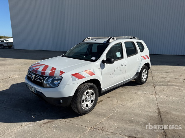 2016 Renault Duster V?hicule utilitaire sport - Automóvel: foto 2 2016 Renault Duster V?hicule utilitaire sport - Automóvel: foto 2