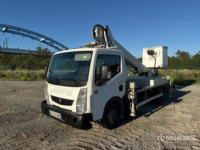 2016 Renault Maxity 2016 Multitel MT182EX 20 m on 4 ... Bucket Truck - Caminhão com plataforma aérea: foto 1 2016 Renault Maxity 2016 Multitel MT182EX 20 m on 4 ... Bucket Truck - Caminhão com plataforma aérea: foto 1