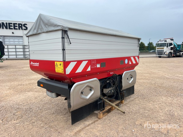 2017 Kverneland Exacta TLX 3900 Geospread 36 m 3-Point 3900 L Epandeur A ... Fertilizer Spreader - Distribuidor de fertilizantes: foto 1 2017 Kverneland Exacta TLX 3900 Geospread 36 m 3-Point 3900 L Epandeur A ... Fertilizer Spreader - Distribuidor de fertilizantes: foto 1