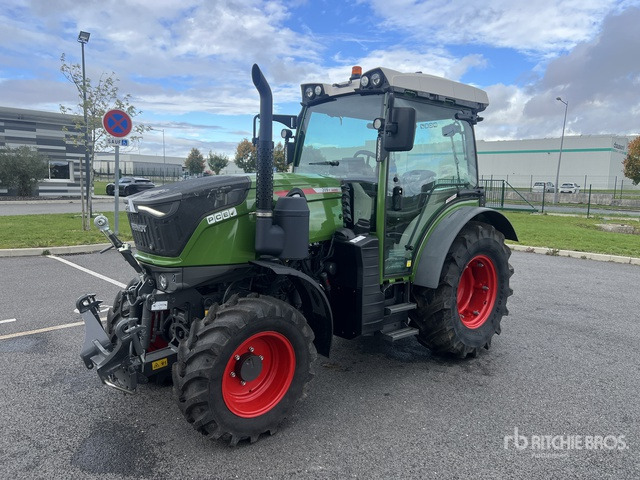2023 Fendt 209 F Vario Gen 3 Profi Plus setting 2 4x4 Tracteur Agricole 4WD Tractor - Trator: foto 2 2023 Fendt 209 F Vario Gen 3 Profi Plus setting 2 4x4 Tracteur Agricole 4WD Tractor - Trator: foto 2