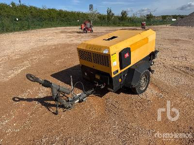DOOSAN 731E Mobile Compresseur A Air - Compressor de ar: foto 1 DOOSAN 731E Mobile Compresseur A Air - Compressor de ar: foto 1