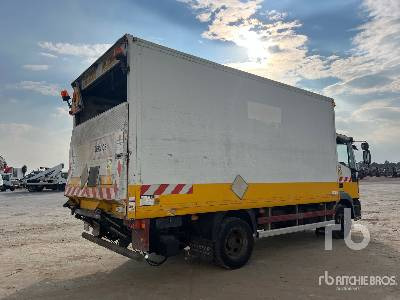 IVECO 120E24 4x2 Camion Fourgon - Caminhão furgão: foto 3 IVECO 120E24 4x2 Camion Fourgon - Caminhão furgão: foto 3