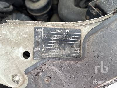 IVECO DAILY 35S12 Vehicule Utilitaire (Inoperable) - Furgão: foto 5 IVECO DAILY 35S12 Vehicule Utilitaire (Inoperable) - Furgão: foto 5
