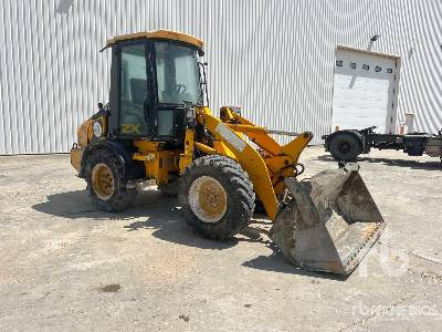 JCB 408 Chargeuse Sur Pneus - Carregadeira de rodas: foto 4 JCB 408 Chargeuse Sur Pneus - Carregadeira de rodas: foto 4