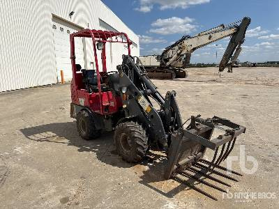 JIANGSU HUAWEI FORKLIFT 1130 Chargeuse Sur Pneus - Carregadeira de rodas: foto 4 JIANGSU HUAWEI FORKLIFT 1130 Chargeuse Sur Pneus - Carregadeira de rodas: foto 4