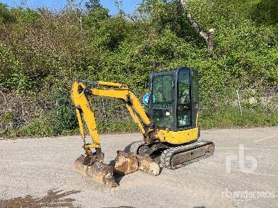 KOMATSU PC26MR3 Mini-Pelle - Mini escavadeira: foto 1 KOMATSU PC26MR3 Mini-Pelle - Mini escavadeira: foto 1