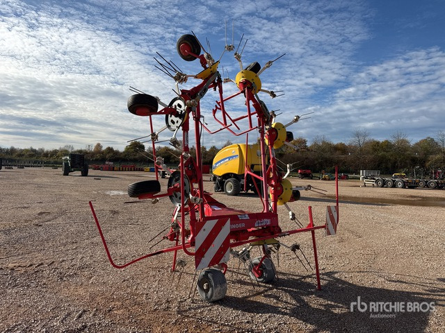 Pottinger Euro Hit 810 N Hay Tedder - Ancinho enleirador: foto 2 Pottinger Euro Hit 810 N Hay Tedder - Ancinho enleirador: foto 2