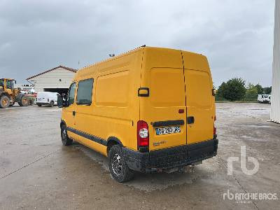 RENAULT Vehicule Utilitaire - Furgão: foto 2 RENAULT Vehicule Utilitaire - Furgão: foto 2