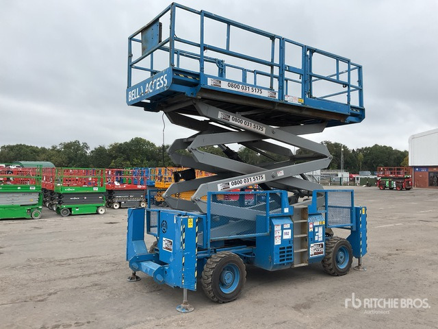 2005 Genie GS3384 4x4 Diesel Scissor Lift - Plataforma de Tijera/ Plataforma de tesoura: foto 2 2005 Genie GS3384 4x4 Diesel Scissor Lift - Plataforma de Tijera/ Plataforma de tesoura: foto 2
