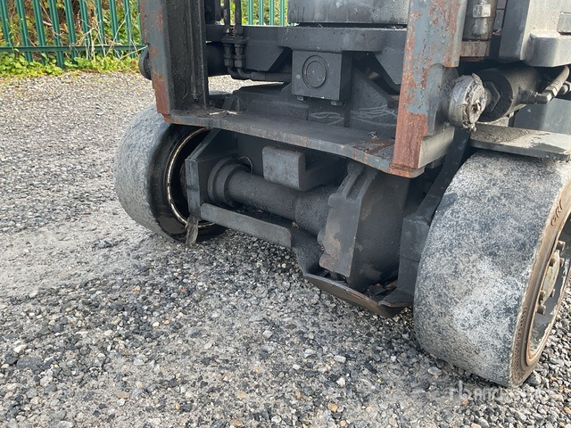 2006 Aislemaster 20SE 2006 Aislemaster 20SE Electric Forklift Electric Forklift - Empilhadeira elétrica: foto 5 2006 Aislemaster 20SE 2006 Aislemaster 20SE Electric Forklift Electric Forklift - Empilhadeira elétrica: foto 5