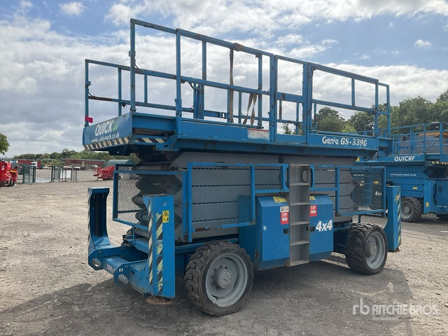 2008 Genie GS5390 4x4 Diesel Scissor Lift - Plataforma de Tijera/ Plataforma de tesoura: foto 3 2008 Genie GS5390 4x4 Diesel Scissor Lift - Plataforma de Tijera/ Plataforma de tesoura: foto 3