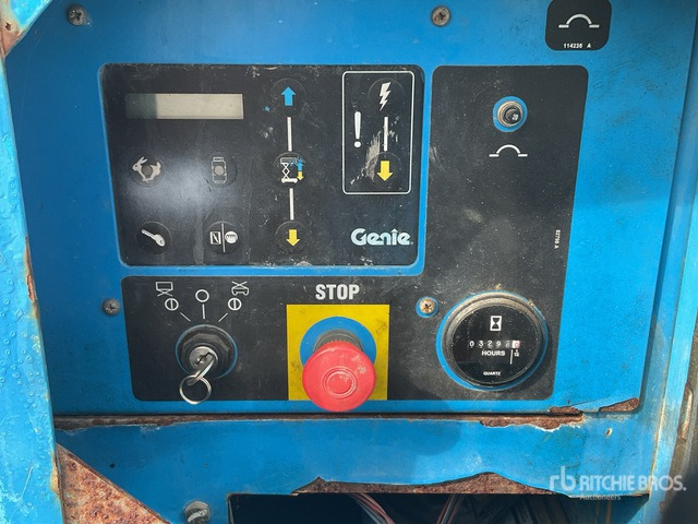 2008 Genie GS5390 4x4 Diesel Scissor Lift - Plataforma de Tijera/ Plataforma de tesoura: foto 5 2008 Genie GS5390 4x4 Diesel Scissor Lift - Plataforma de Tijera/ Plataforma de tesoura: foto 5