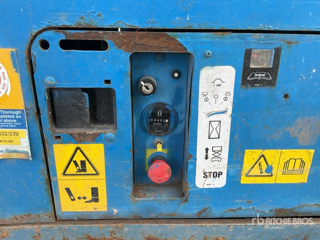 2011 Genie GS3246 Electric Scissor Lift - Plataforma de Tijera/ Plataforma de tesoura: foto 5 2011 Genie GS3246 Electric Scissor Lift - Plataforma de Tijera/ Plataforma de tesoura: foto 5