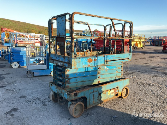 2011 Genie GS3246 Electric Scissor Lift - Plataforma de Tijera/ Plataforma de tesoura: foto 4 2011 Genie GS3246 Electric Scissor Lift - Plataforma de Tijera/ Plataforma de tesoura: foto 4