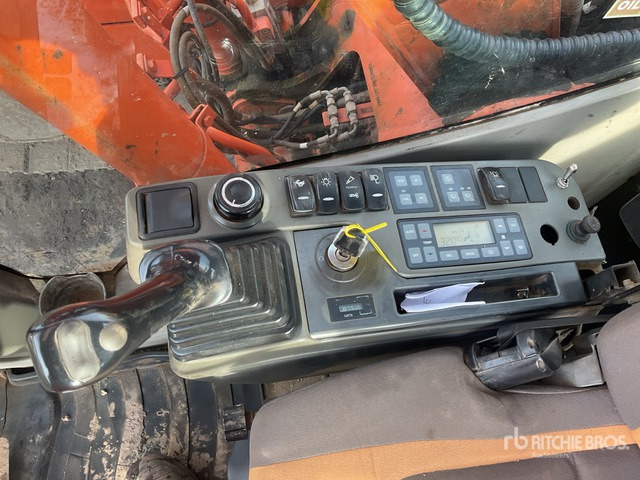 2012 Doosan DX140LC Tracked Excavator - Escavadora de rastos: foto 4 2012 Doosan DX140LC Tracked Excavator - Escavadora de rastos: foto 4