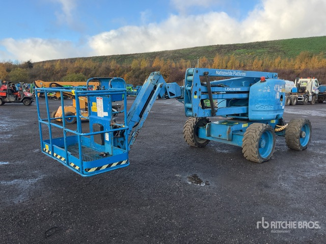2012 Genie Z4525J 4WD Diesel Articulating Boom Lift - Plataforma articulada: foto 3 2012 Genie Z4525J 4WD Diesel Articulating Boom Lift - Plataforma articulada: foto 3