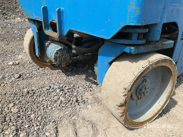 2015 Genie GS1932 Electric Scissor Lift - Plataforma de Tijera/ Plataforma de tesoura: foto 5 2015 Genie GS1932 Electric Scissor Lift - Plataforma de Tijera/ Plataforma de tesoura: foto 5