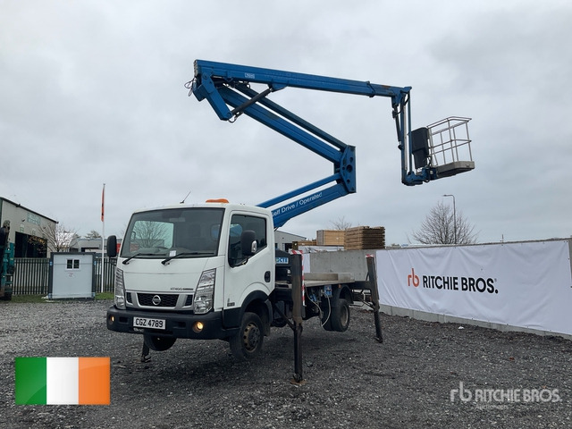 2015 Nissan Cabstar NT400 2015 CTE ZED 21.2JH 20 m on 4x2 Bucket Truck - Caminhão com plataforma aérea: foto 2 2015 Nissan Cabstar NT400 2015 CTE ZED 21.2JH 20 m on 4x2 Bucket Truck - Caminhão com plataforma aérea: foto 2