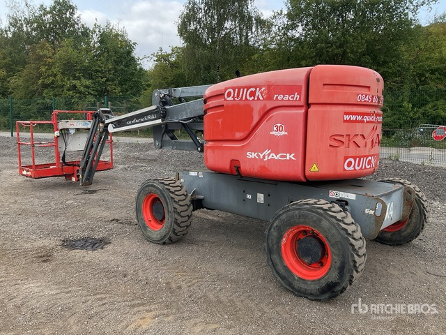 2015 Skyjack SJ51AJ 4WD Diesel Articulating Boom Lift - Plataforma articulada: foto 3 2015 Skyjack SJ51AJ 4WD Diesel Articulating Boom Lift - Plataforma articulada: foto 3