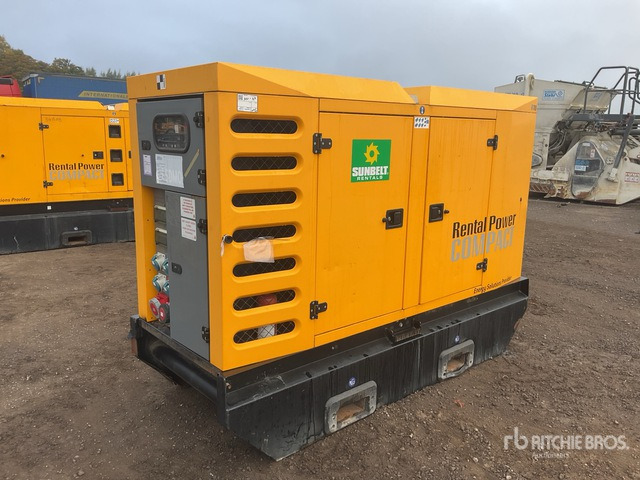 2016 Sdmo R110 2016 Sdmo R110 Generator Set Generator Set - Gerador elétrico: foto 1 2016 Sdmo R110 2016 Sdmo R110 Generator Set Generator Set - Gerador elétrico: foto 1