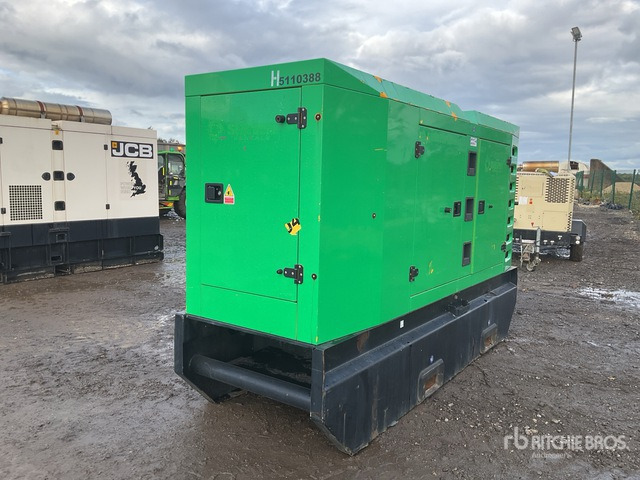 2016 Sdmo R220C3 200 kVA Skid-Mounted Generator Set - Gerador elétrico: foto 3 2016 Sdmo R220C3 200 kVA Skid-Mounted Generator Set - Gerador elétrico: foto 3