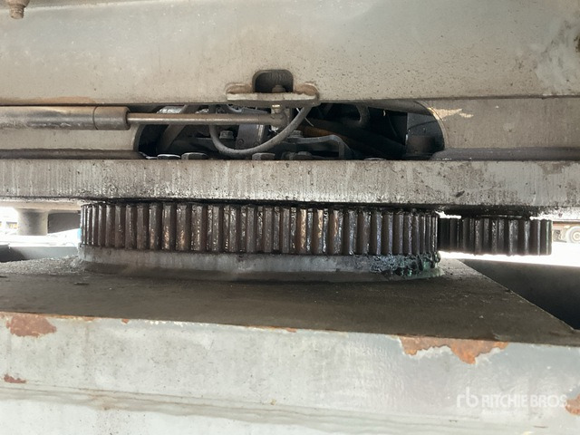 2016 Skyjack SJ51AJ 4WD Diesel Articulating Boom Lift - Plataforma articulada: foto 5 2016 Skyjack SJ51AJ 4WD Diesel Articulating Boom Lift - Plataforma articulada: foto 5