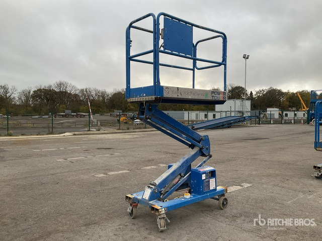 Plataforma de mastro vertical 2017 Power Towers Vertical Mast Lift: foto 1