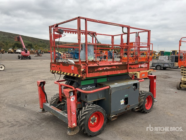 2017 Skyjack SJ6832 RT 4x4 Diesel Scissor Lift - Plataforma de Tijera/ Plataforma de tesoura: foto 1 2017 Skyjack SJ6832 RT 4x4 Diesel Scissor Lift - Plataforma de Tijera/ Plataforma de tesoura: foto 1