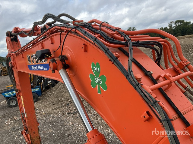 2018 Hitachi ZX225USLC-6 Tracked Excavator - Escavadora de rastos: foto 5 2018 Hitachi ZX225USLC-6 Tracked Excavator - Escavadora de rastos: foto 5