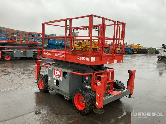 2019 Skyjack SJ6832RT 4x4 Diesel Scissor Lift - Plataforma de Tijera/ Plataforma de tesoura: foto 4 2019 Skyjack SJ6832RT 4x4 Diesel Scissor Lift - Plataforma de Tijera/ Plataforma de tesoura: foto 4