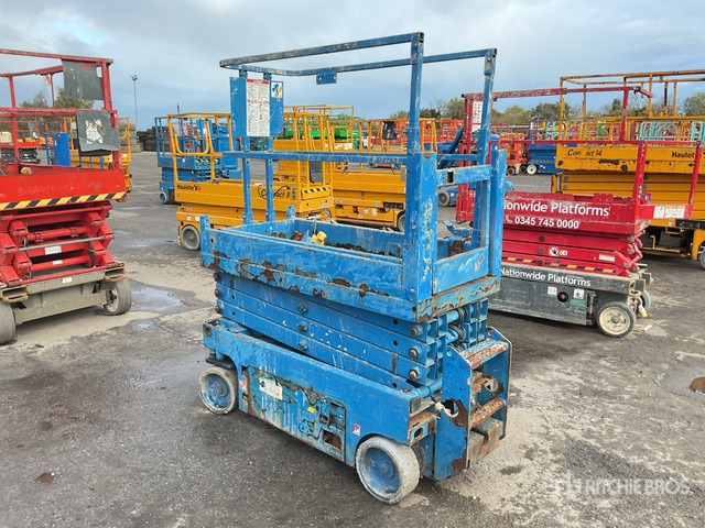 Genie GS1932 Scissor Lift - Plataforma de Tijera/ Plataforma de tesoura: foto 4 Genie GS1932 Scissor Lift - Plataforma de Tijera/ Plataforma de tesoura: foto 4