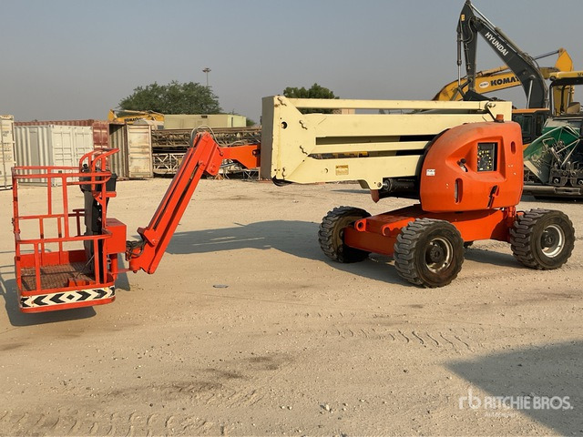 2002 JLG 450AJ Series ll 4WD Diesel Articulating Boom Lift - Plataforma articulada: foto 2 2002 JLG 450AJ Series ll 4WD Diesel Articulating Boom Lift - Plataforma articulada: foto 2