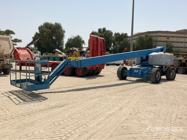 2006 Genie S85 4WD Diesel Telescopic Boom Lift - Plataforma telescópica: foto 2 2006 Genie S85 4WD Diesel Telescopic Boom Lift - Plataforma telescópica: foto 2
