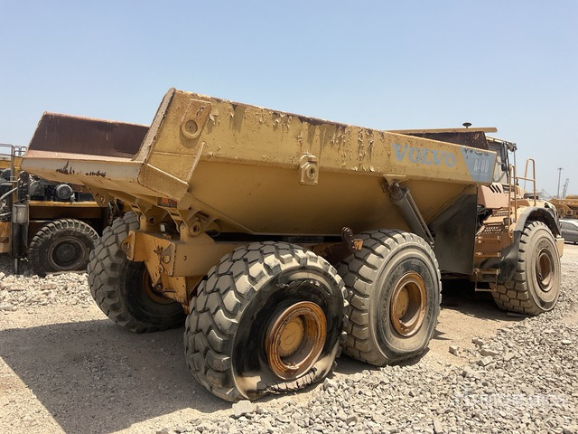 2006 Volvo A40D (Inoperable) Articulated Dump Truck - Caminhão articulado: foto 3 2006 Volvo A40D (Inoperable) Articulated Dump Truck - Caminhão articulado: foto 3