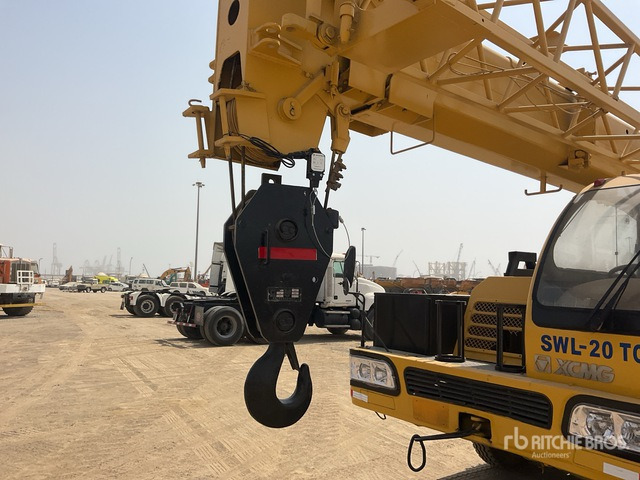 2007 XCMG QY20 20 ton 6x4 Hydraulic Truck Crane - Guindaste móvel: foto 5 2007 XCMG QY20 20 ton 6x4 Hydraulic Truck Crane - Guindaste móvel: foto 5