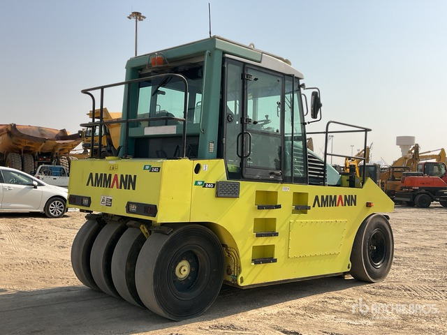 2008 Ammann AP240 8 Wheel Pneumatic Roller - Compactador de asfalto: foto 3 2008 Ammann AP240 8 Wheel Pneumatic Roller - Compactador de asfalto: foto 3